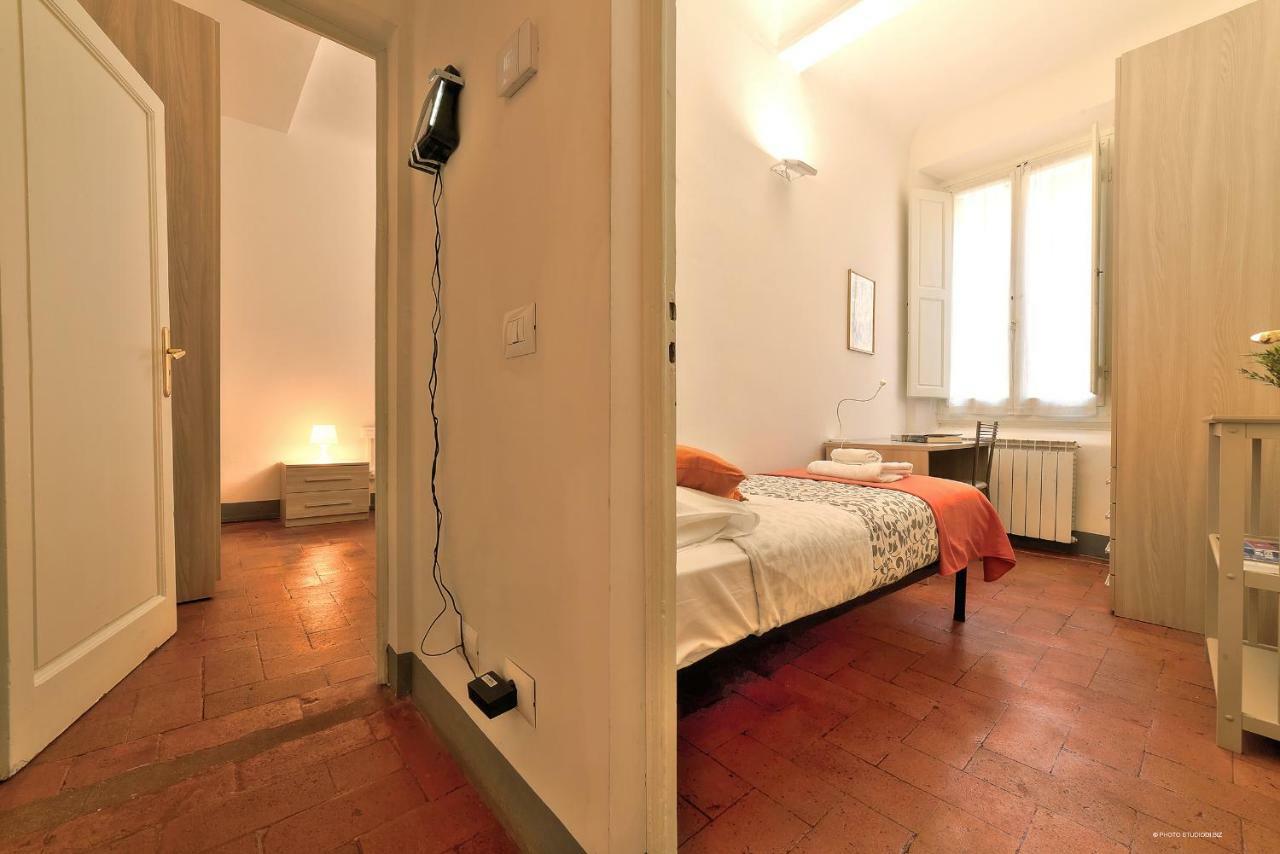 Wine Apartments Florence Colorino Luaran gambar
