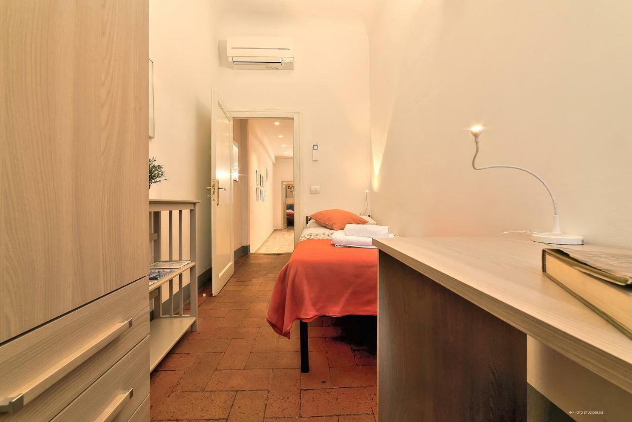 Wine Apartments Florence Colorino Luaran gambar