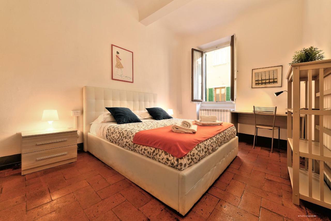 Wine Apartments Florence Colorino Luaran gambar